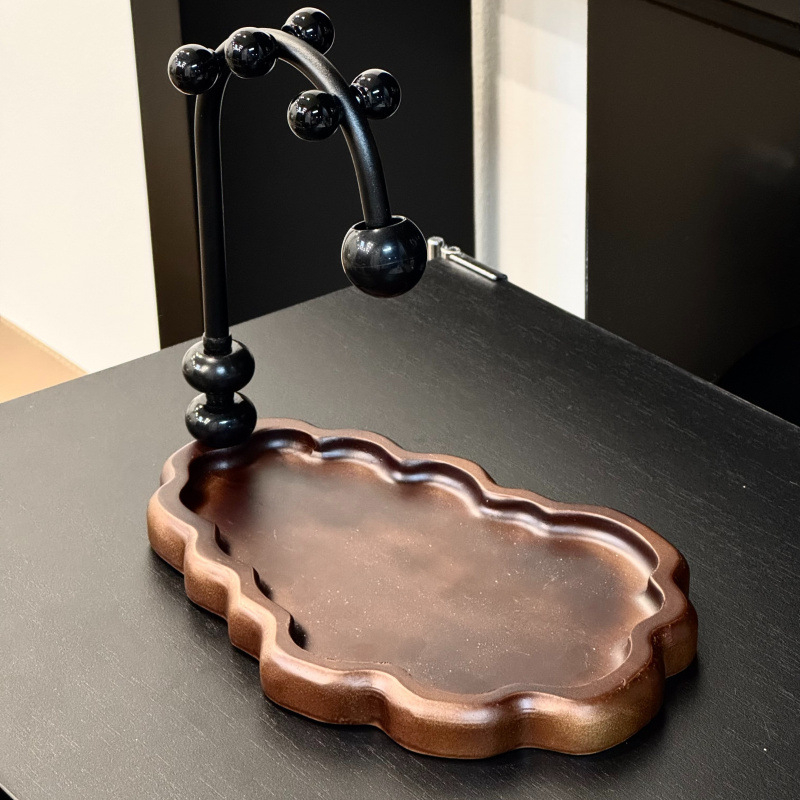 Előszobai kulcstartó tál tömörfából – faerezetes textúra, 1 rekesz