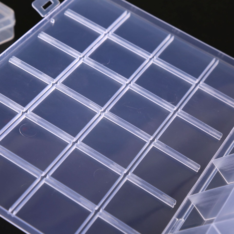 PP műanyag 24 rekeszes átlátszó tároló doboz kártya résével; összehajtható, rakható, porálló, kapacitás 1 L