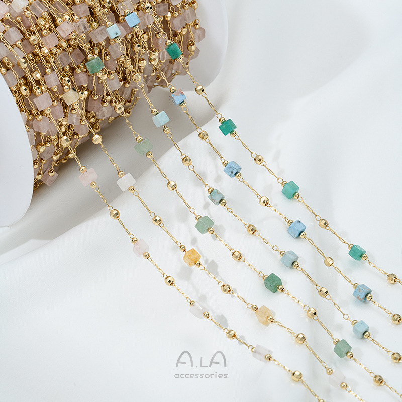 Bambusz gyöngy lánc természetes kristályokkal: strawberry quartz, jade, turquoise; rézmag; DIY