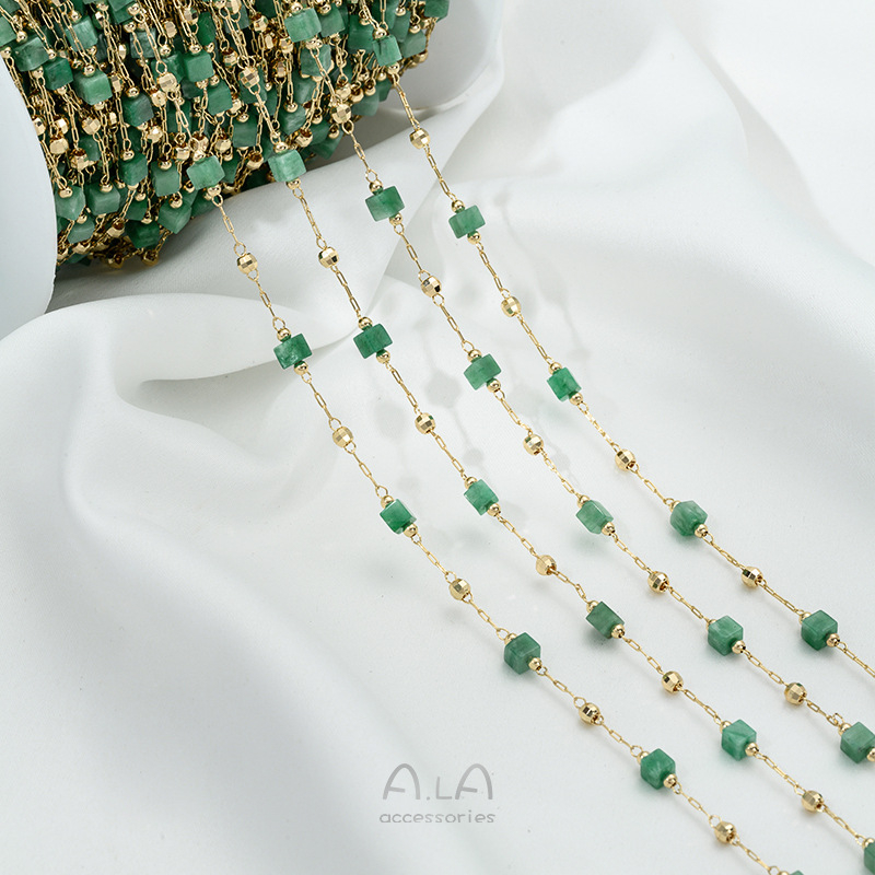 Bambusz gyöngy lánc természetes kristályokkal: strawberry quartz, jade, turquoise; rézmag; DIY
