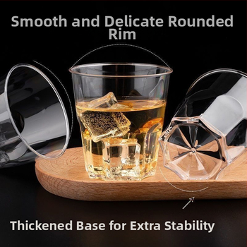 Jednokratna prozirna plastična čaša, prehrambene kvalitete, čvrsta, kristalno prozirna, za pivo i čaj