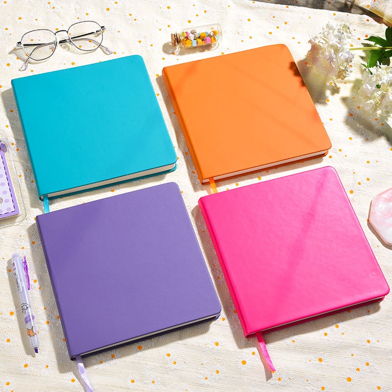 Бележник със квадратна PU корица с промяна на цвета, подвързан по тел, хартия двойно офсет, 100 g, 200–300 страници, прост стил