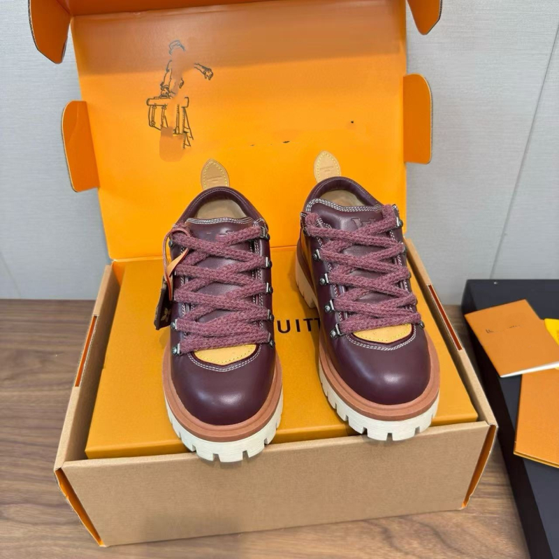 Pantofi de drumeție din piele de vițel, partea superioară din piele, închidere cu șireturi în față, talpă din cauciuc, unisex