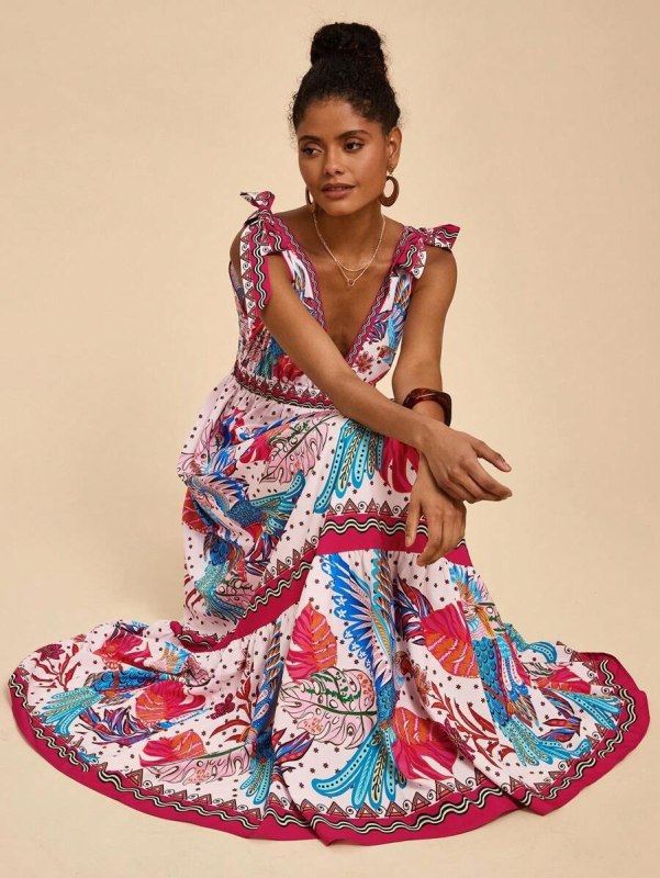 Rochie lungă cu imprimeu floral, decolteu în V adânc, croială A-line, poliester