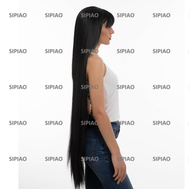 Perika s egzotičnim stilom, ravne šiške, mat kosa od svile, potpuno gornje pokrivalo rose-net