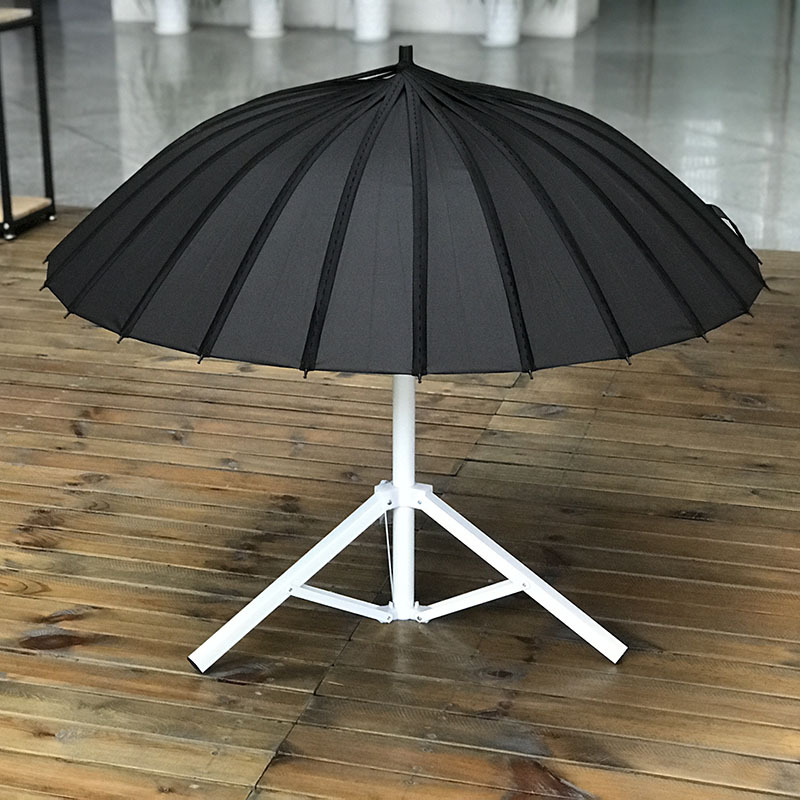 Dugi kišobran s 8 metalnih rebara, metalna ručka, ručno otvaranje, tkanina 190T