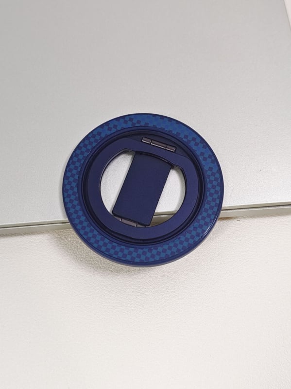 360° περιστρεφόμενο μαγνητικό στήριγμα κινητού με διπλό αναδιπλούμενο σχεδιασμό για γραφείο – κράμα και πλαστικό