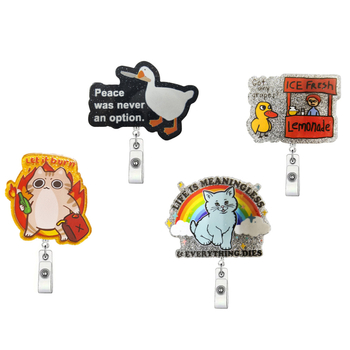 Clip acrilic pentru badge, retractabil cu buton de tragere — lungime telescopică 600 mm, sarcină 0,1 kg, marcă Red Xu Alpenglow