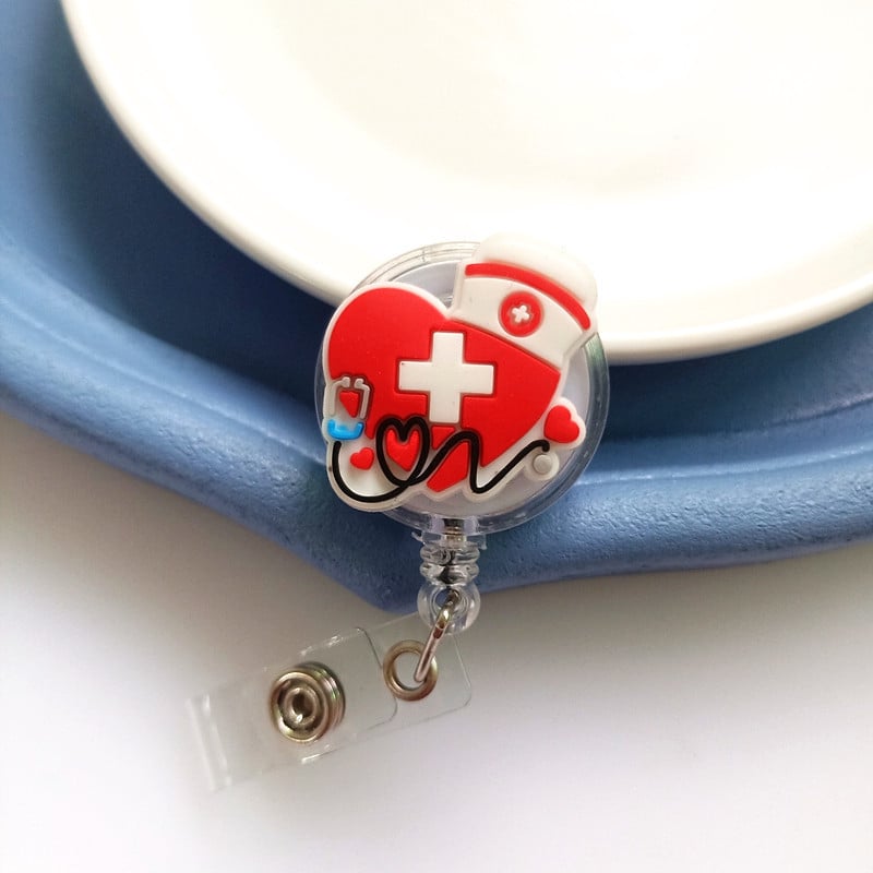 Port badge pentru asistentă medicală, PVC, cu clips retractabil și lanyard; lățime 3,2 cm; lungime telescopică 65–70 cm; încărcare 1