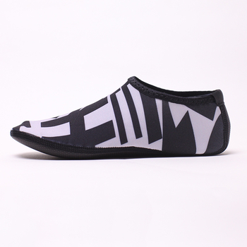 Yingxiu Sports Unisex Υδροπάτους Παπούτσια για Κολύμβηση και Καταδύσεις — Αντι-Κοπ, Μαλακή Αίσθηση σε Γυμνά Πόδια