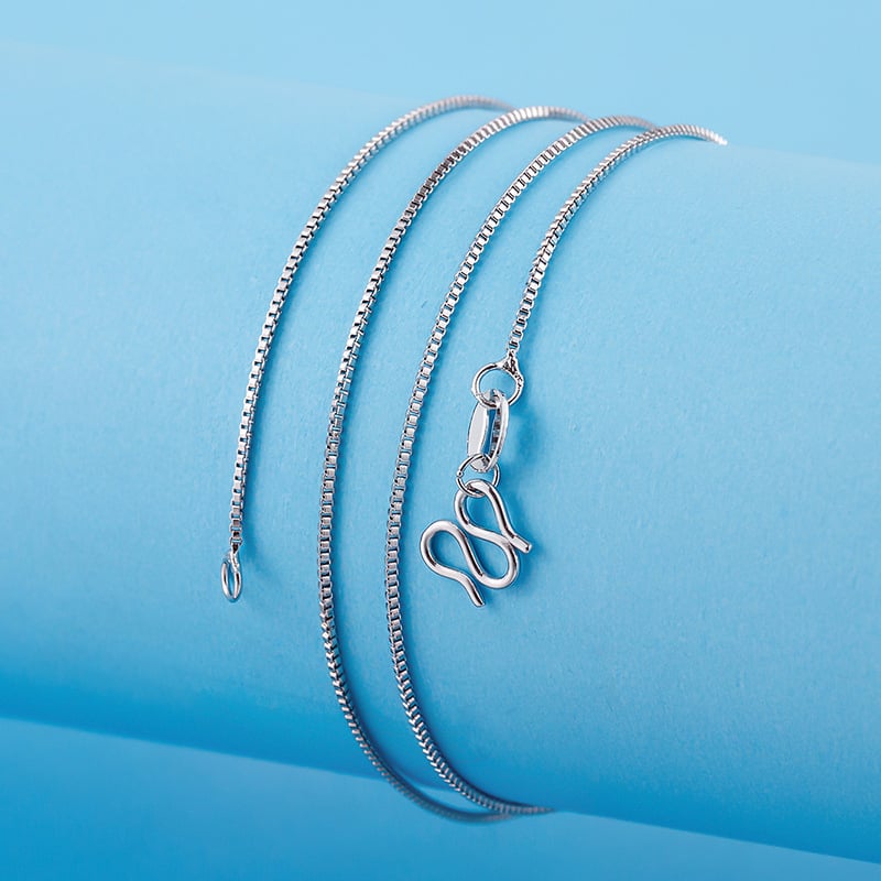 Li Brocade Jewelry viac-stylové reťazové náhrdelník: O-reťaz, box-reťaz, krížová reťaz, vlnovitá reťaz a melon-seed reťaz; meď, elektroplating; 99 čistota; možná súkromná značka