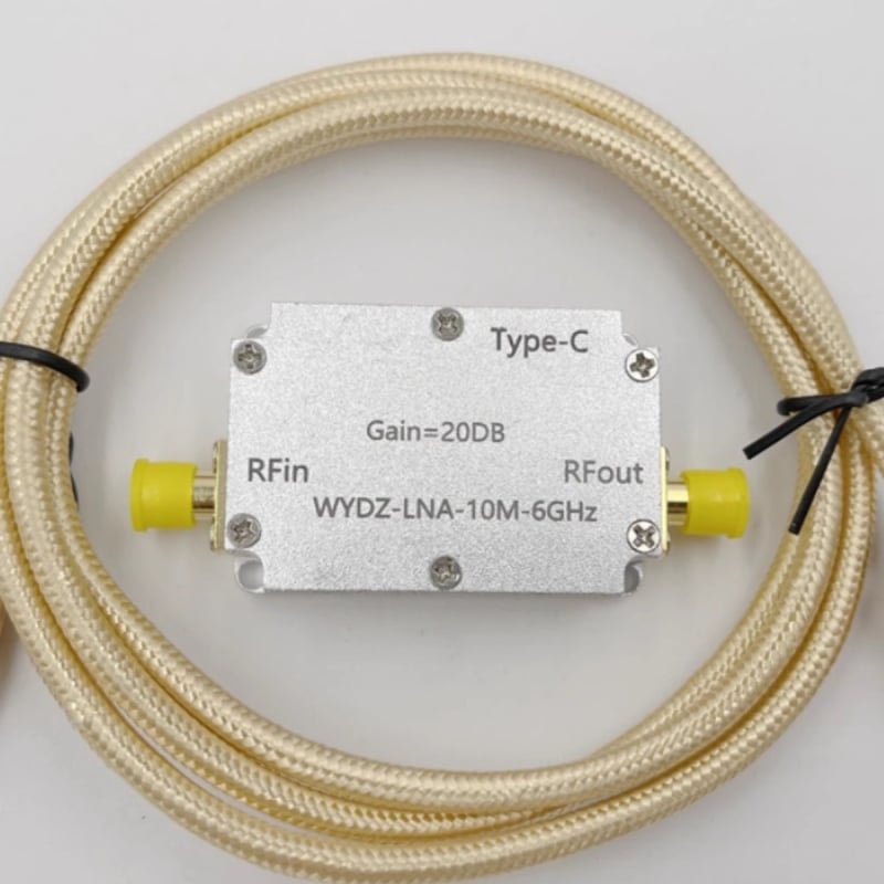 RF erősítő magas lapos válaszúval, 10 MHz–6 GHz tartomány, 10/20/30/40 dB gain, adásra vagy vételre