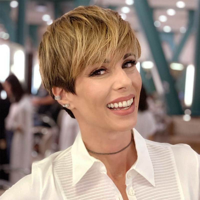 Pixie-cut rövid paróka frufruval, gépi készítésű az arcformázáshoz, modell 308, hajanyag: belföldi selyem