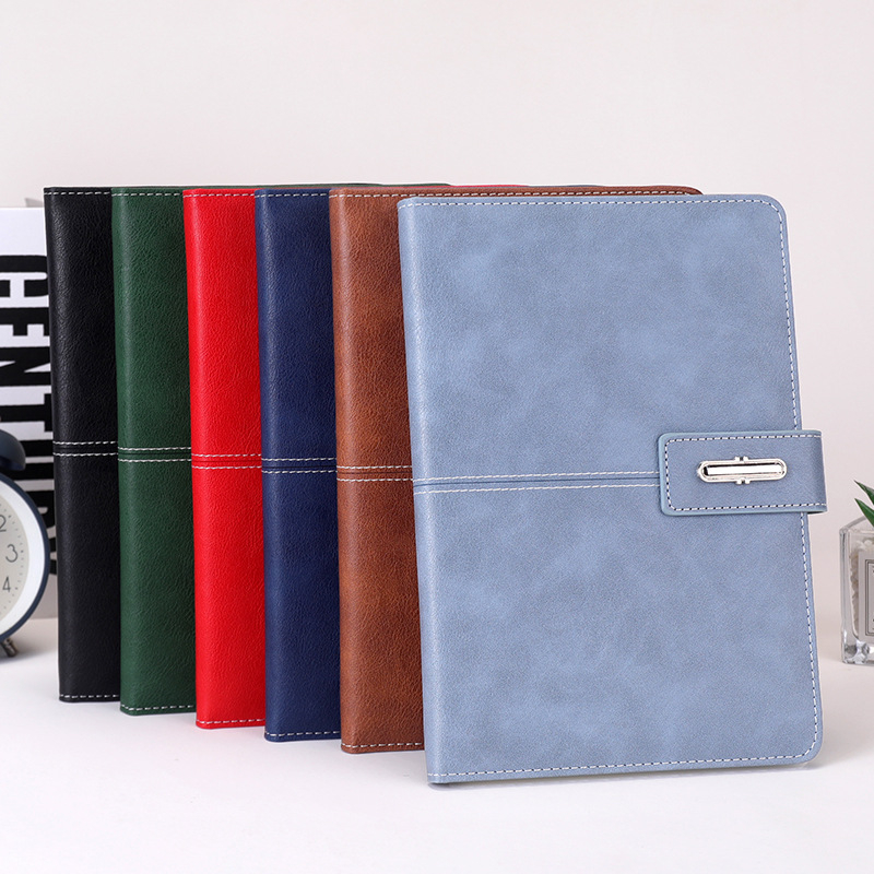 Bőrborítású notesz, vezeték nélküli kötés, Dowling papír 80 g, 100–200 oldal