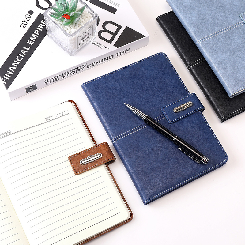 Bőrborítású notesz, vezeték nélküli kötés, Dowling papír 80 g, 100–200 oldal