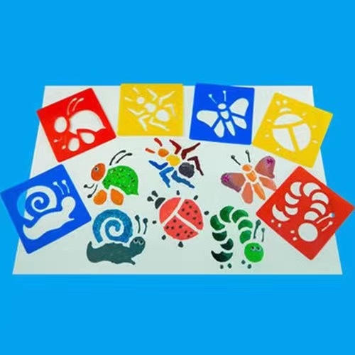 Jinyu plastični šabloni s izrezima za dječje crtanje — kukci, životinje, povrće, voće i božićni motivi; materijal: plastika; nije uvezeno; IP ovlaštenje: Ne