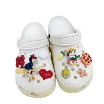 Csat dekoratív kiegészítők – rajzfilm dizájn, levehető, szandálokra és papucsokra alkalmas; modell: Figure; márka: Layer Slightly; stílus: Cartoon/Cartoon Paradise; szezon: Nyár, Tavasz, Ősz