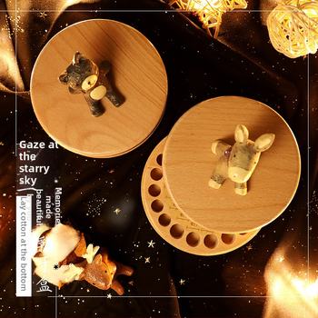 Bukova kutija za prvе zube djeteta s motívom zvjezdanog neba, za dječake i djevojčice