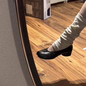 Дамски слип-он Мери Джейн обувки със разделен пръст и дебел нисък ток, от овча кожа, стелка от овча кожа, гумена подметка