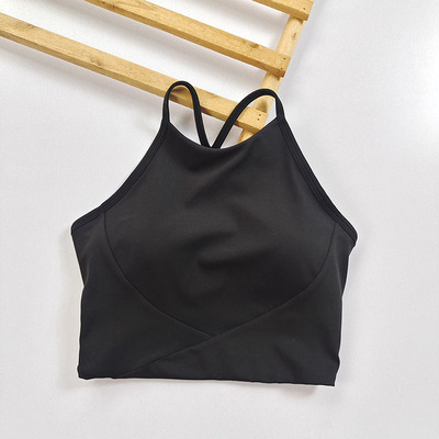 Sportski grudnjak s umetkom za prsa i Y-oblika haltera, brzo se suši i ublažava udarce; košarica 3/4, srednje oblikovane košarice; glavni materijal najlon 80%, podstava spandex 20%; vest stil za jogu, trčanje i fitness