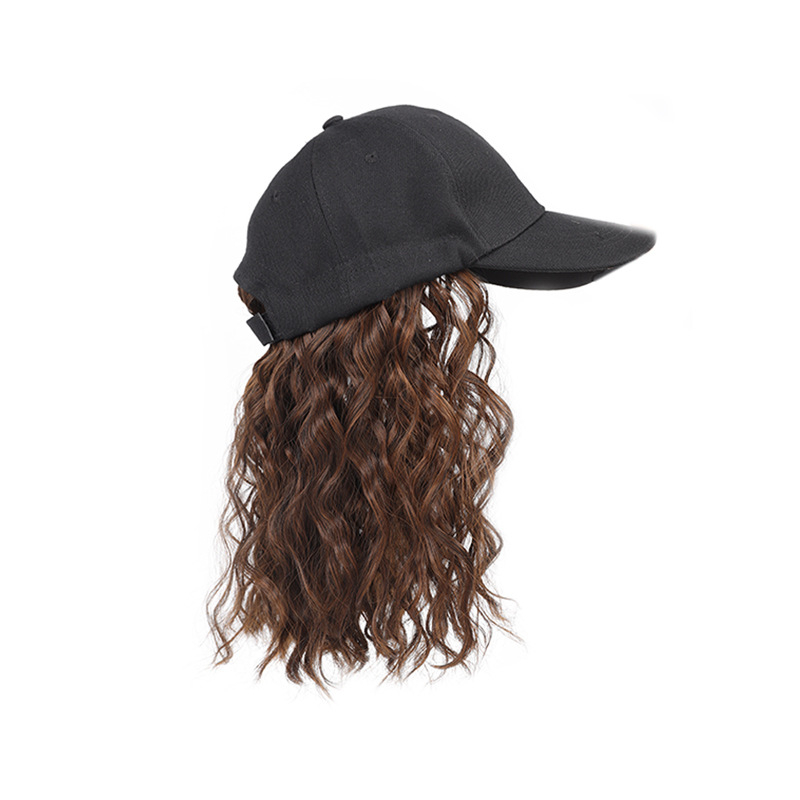 Σύντομη σγουρή περούκα με καπέλο-στυλ, τρίχες από υψηλής θερμοκρασίας σύρμα, φράντζες: ευθείες ή κεκλιμένες, στυλ Star Fashion, μηχανική επεξεργασία