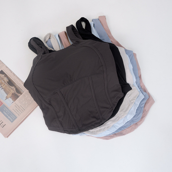 AMBIKA Ženski top za jogu s leđima u obliku riblje kosti, uski kroj, brzo sušenje, prozračan, 80% najlon, 20% spandex, s uklonjivim jastučićima za prsima