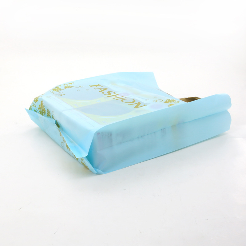 Torbe za pakiranje odjeće s otiskom, dvostruka debljina 12 svile, dnevni kapacitet proizvodnje 100000