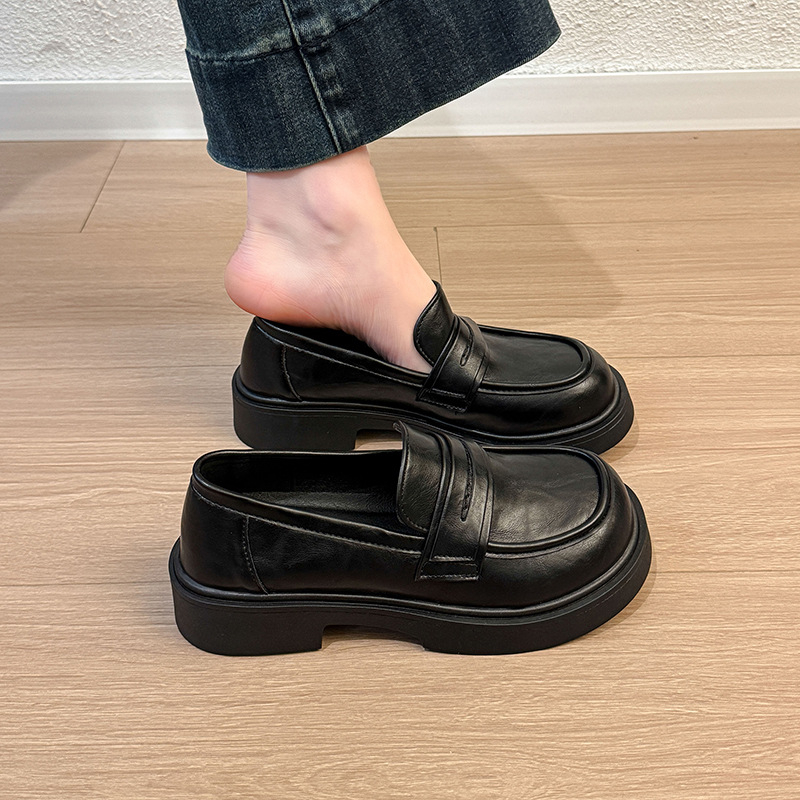 Ženske loaferice, ležerni stil, okrugli vrh, gornji dio od umjetnog flisa, gumeni potplat, srednji pet 3-5 cm