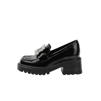 Loaferi; exterior: Super fiber; vârf pătrat; înălțime toc: 6–8 cm; închidere: Kick