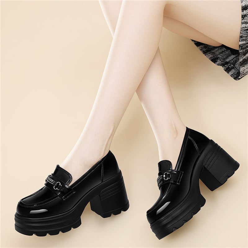 Дамски лофери от патентована кожа, кръгъл нос, без връзки, дебел ток