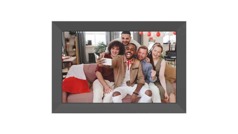 Digitálna fotoráma s Wi‑Fi a dotykovým displejom, 32GB úložisko, 1280×800 rozlíšenie, prehrávanie hudby a videa