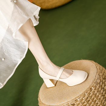 Дамски обувки на висок ток с кръгъл нос, горна част от микрофибър, ток 6–8 см, груб ток, за жени