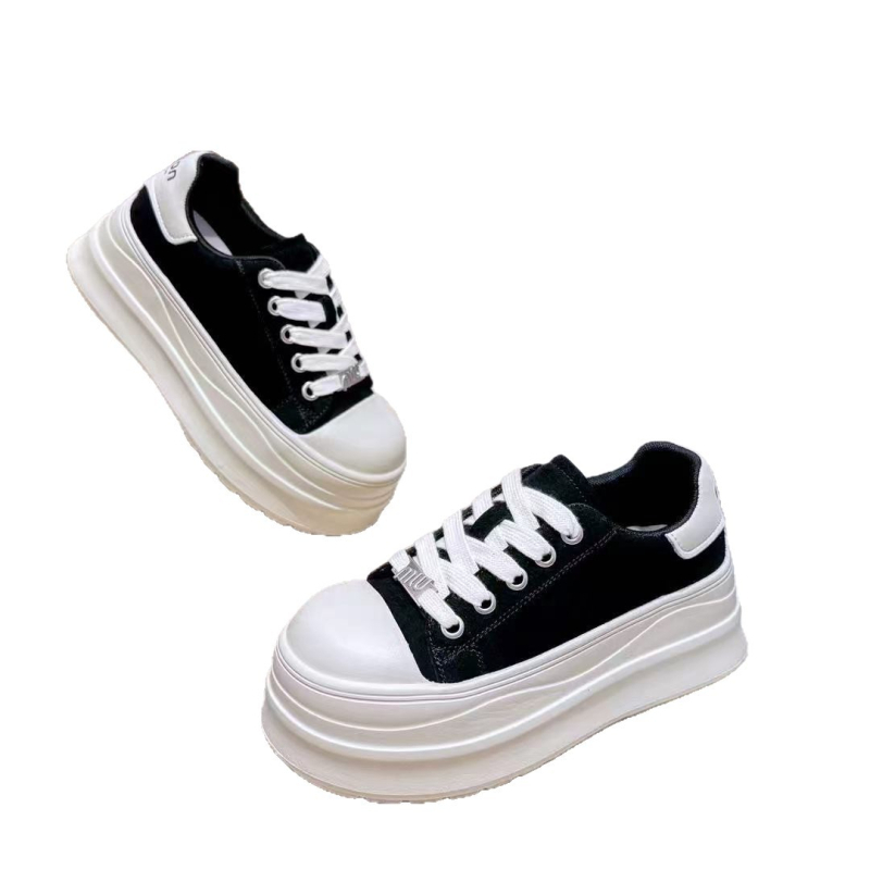 Платформи за жени, ретро стил; суедова горна част; EVA подметка; закопчаване с връзки; кръгъл нос; платформа височина 3–7 см