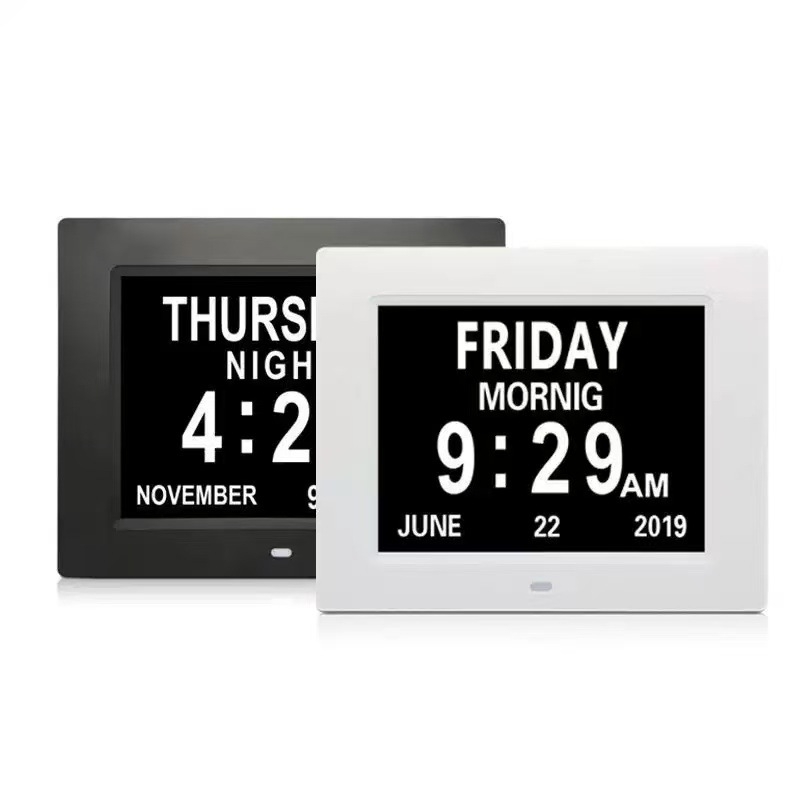 Digitálny budík s HD LCD displejom, rozlíšenie 1024×768, podpora SD/USB/TF kariet, prehrávanie videa a hudby
