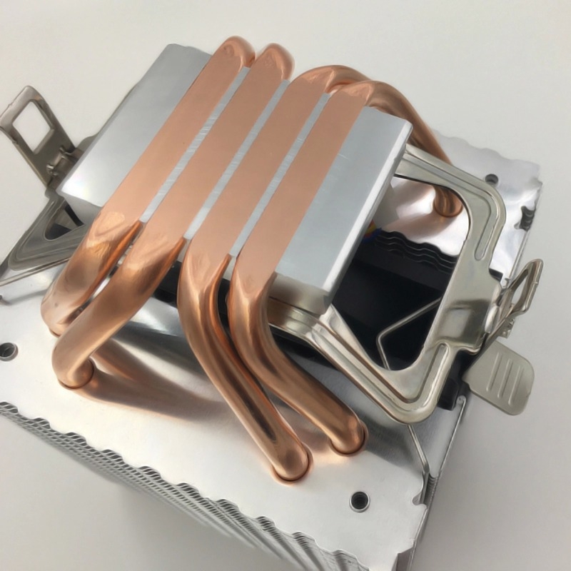 CPU hladnjak AVC, 4 toplinska cijevi, bakar-aluminijsko spajanje, hidrauličko ležaj, 2100 RPM, buka 18 dB