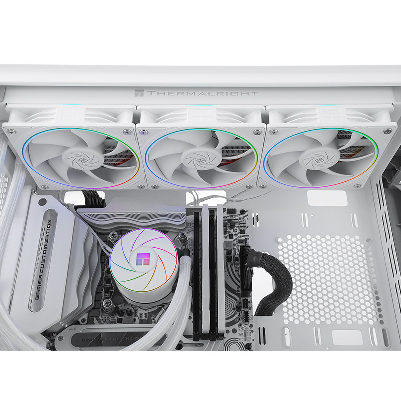 Thermalright Aquaelite CPU hladnjak s ARGB osvjetljenjem i tekućim hlađenjem