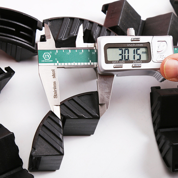 Clip de colț din aluminiu pentru cadre de uși și dulapuri – fixare la 90°, marca Faming