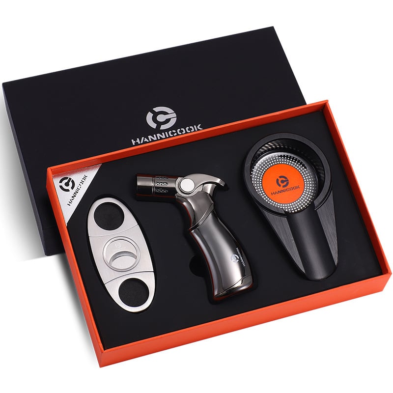 Σετ τριών τεμαχίων για πούρα: ψαλίδια, αναπτήρας και τασάκι – ανοξείδωτο ατσάλι, κράμα ψευδαργύρου, λεία επιφάνεια με λέιζερ