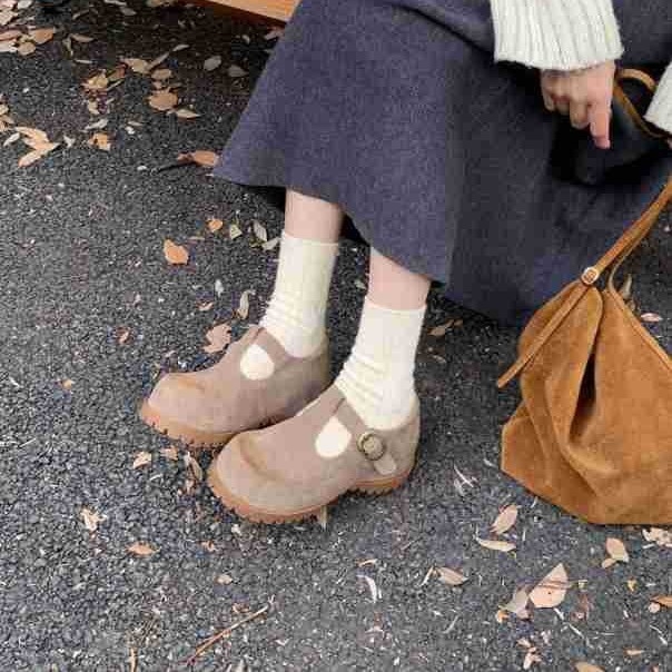 Плоски обувки за всекидневно носене, слеп-он дизайн, заострен нос, PU подметка, стелка от микрофибър