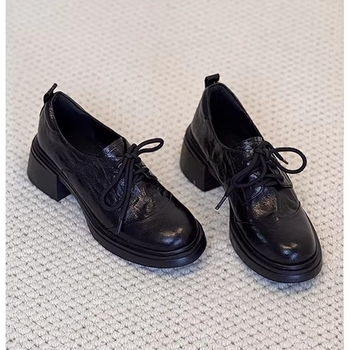 Guangmingcheng Ženske kožne loaferice — zaobljeni nos, srednje visoke pete 3–6 cm, niski gornji dio, Slip-On, podstava od ovčje kože, gumasti potplat