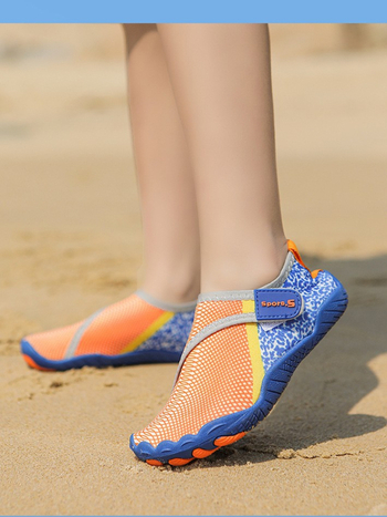 Dječje cipele za rijeke i vodene sportove s Velcro zatvaranjem, protuklizna gumena potplat, gornji dio od mrežaste tkanine, brzo sušeće, srednje visine