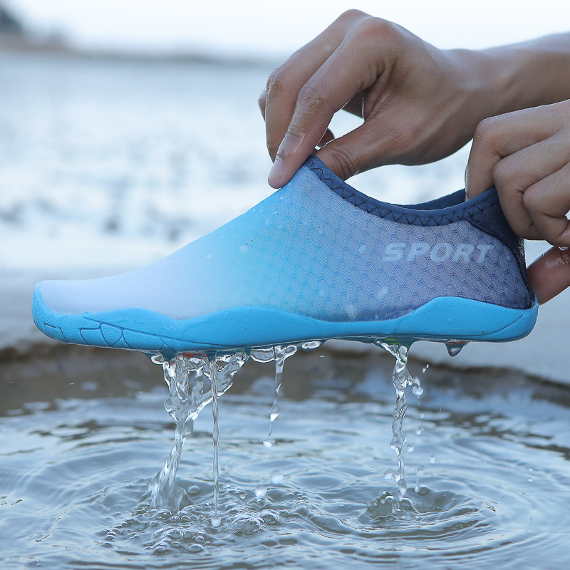 Dječje cipele za rijeke i vodene sportove s Velcro zatvaranjem, protuklizna gumena potplat, gornji dio od mrežaste tkanine, brzo sušeće, srednje visine