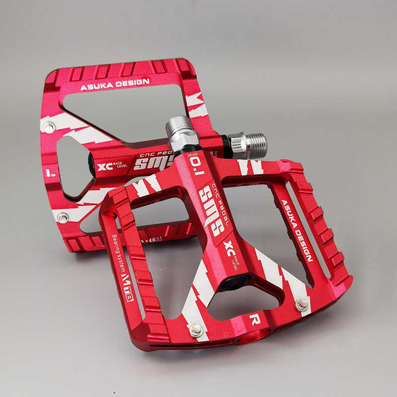 Ploški pedal za planinski bicikl – aluminijska legura, proširena protuklizna površina, model SMS-0.1, težina 400 g