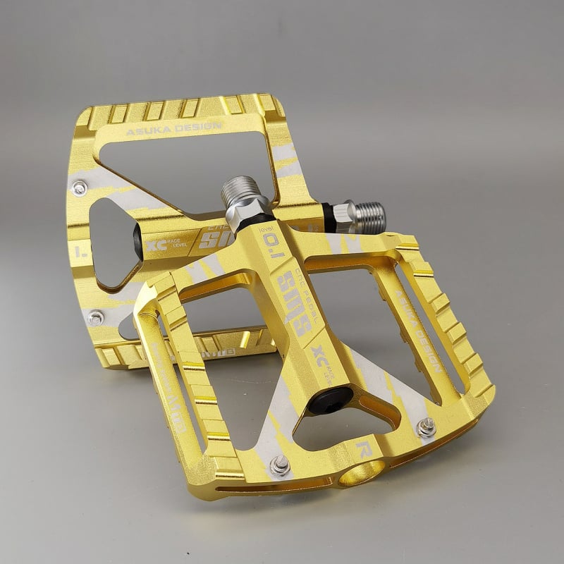 Ploški pedal za planinski bicikl – aluminijska legura, proširena protuklizna površina, model SMS-0.1, težina 400 g