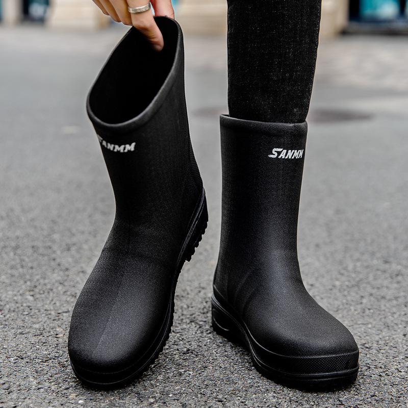 Cizme de ploaie pentru bărbați, înălțime medie, exterior PVC, talpă din plastic, căptușeală PU, antiderapante