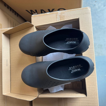 Pantofi bucătar bărbați, partea superioară din plastic, glezna joasă, vârf rotund, fără căptușeală