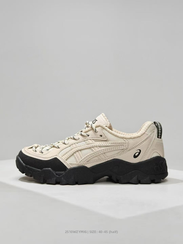 Férfi túracipő, alacsony fazon, PU+háló felső, csúszásmentes gumitalp, fűzős zárás