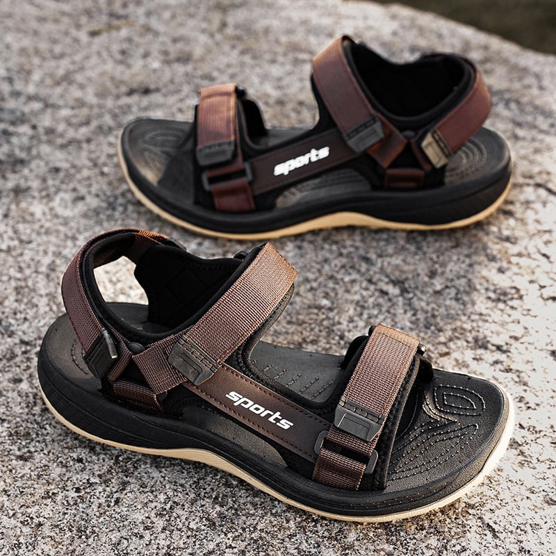 Muške sandale za plažu – dišuće, lagane, brzo sušeće; Velcro zatvaranje; gornji materijal: tkanina + koža; potplat: guma Goodyear