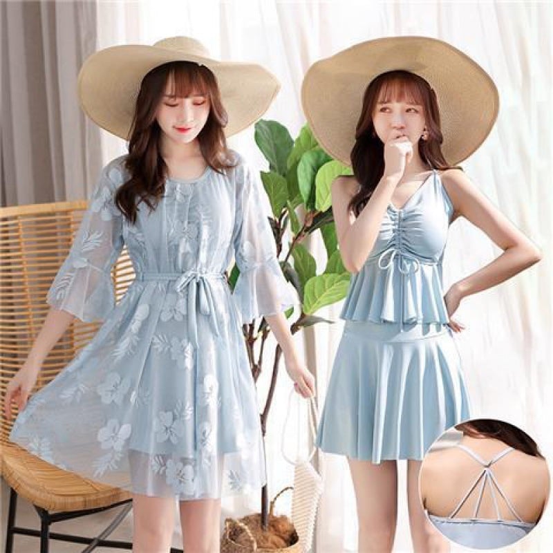 Дамски тричаст бански комплект с подплънки за бюста и метална опора, Milk Silk плат, 100% полиестер, принт