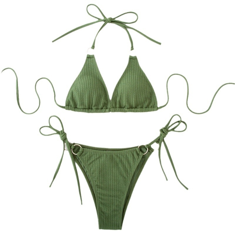 Бикини комплект, едноцветен дизайн, подплатена горна част, полиестер-еластанова материя (95% еластан, 5% полиестер), тегло на тъканта 150 г/м², подплата полиестер